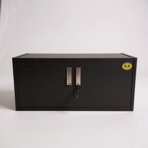 метален шкаф